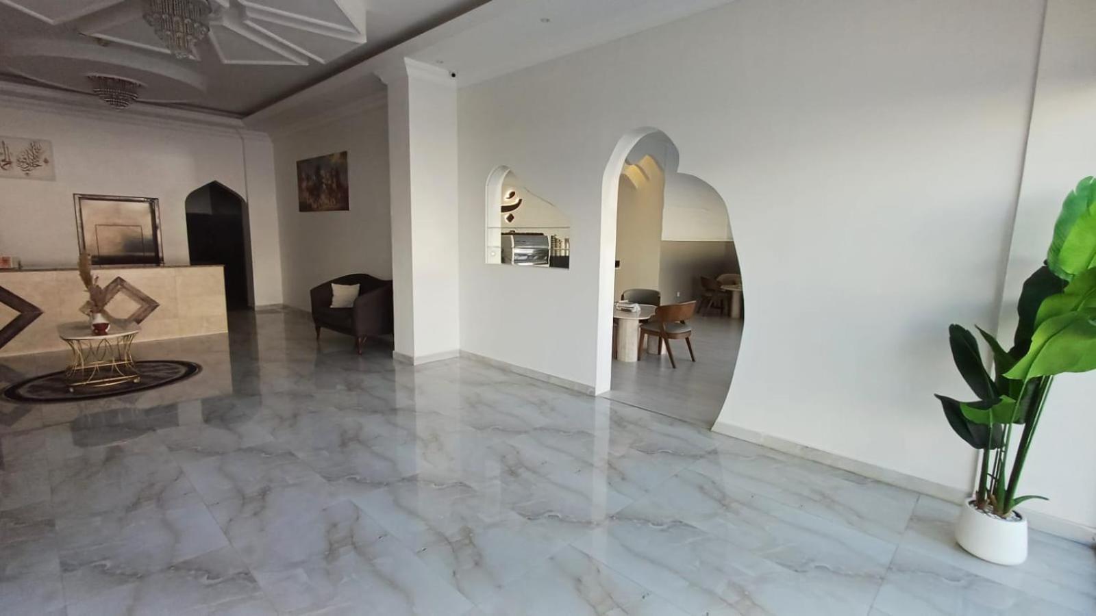 Taj Al Arab Hotel Al Buraimi Bagian luar foto
